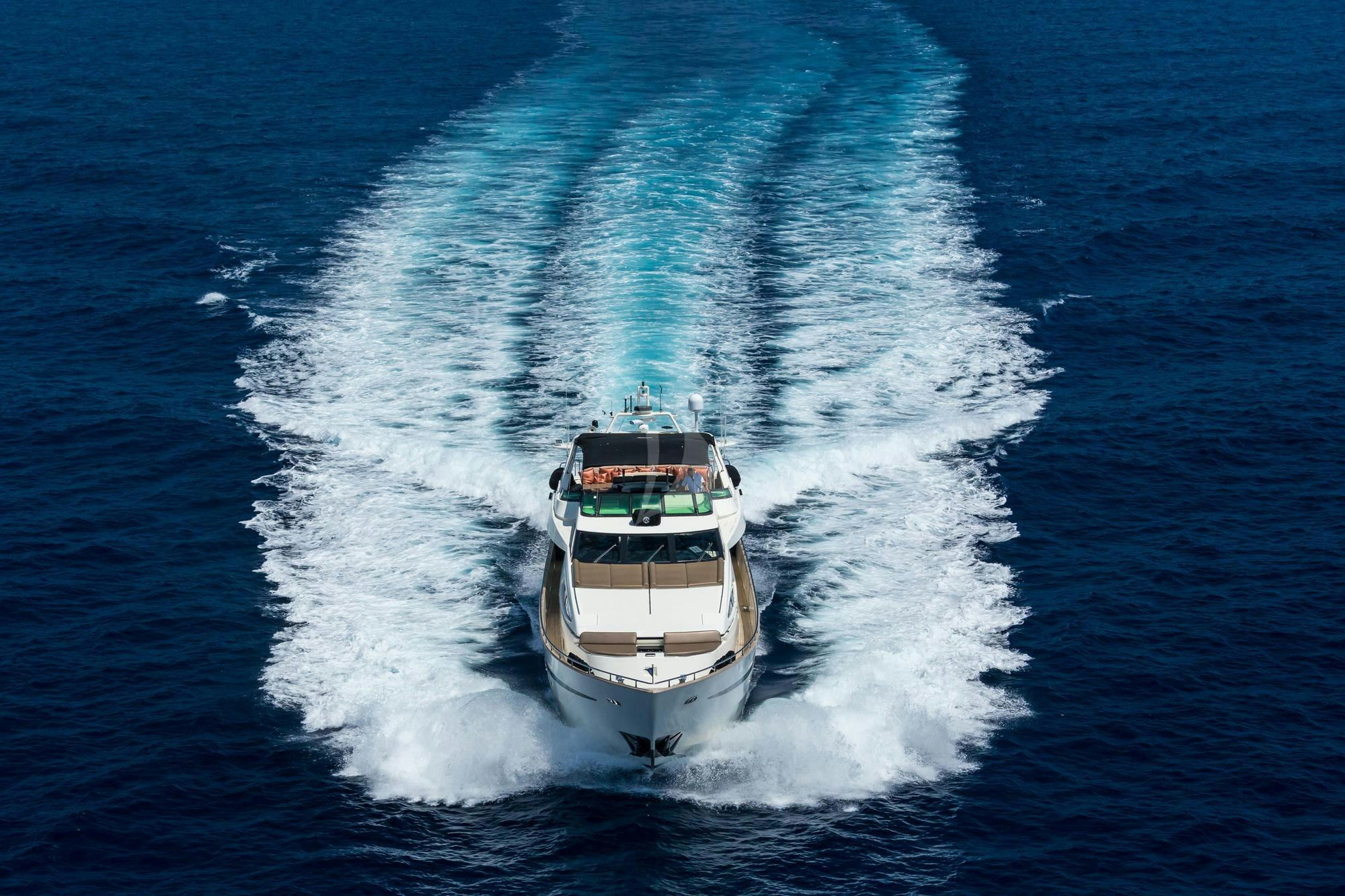 ACCAMA DELTA yacht charter 3