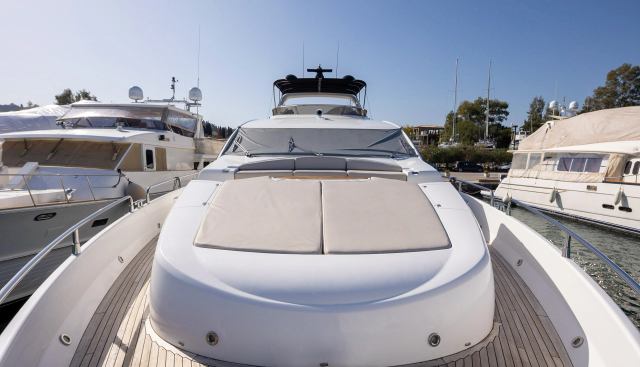 SHINE R yacht charter 3