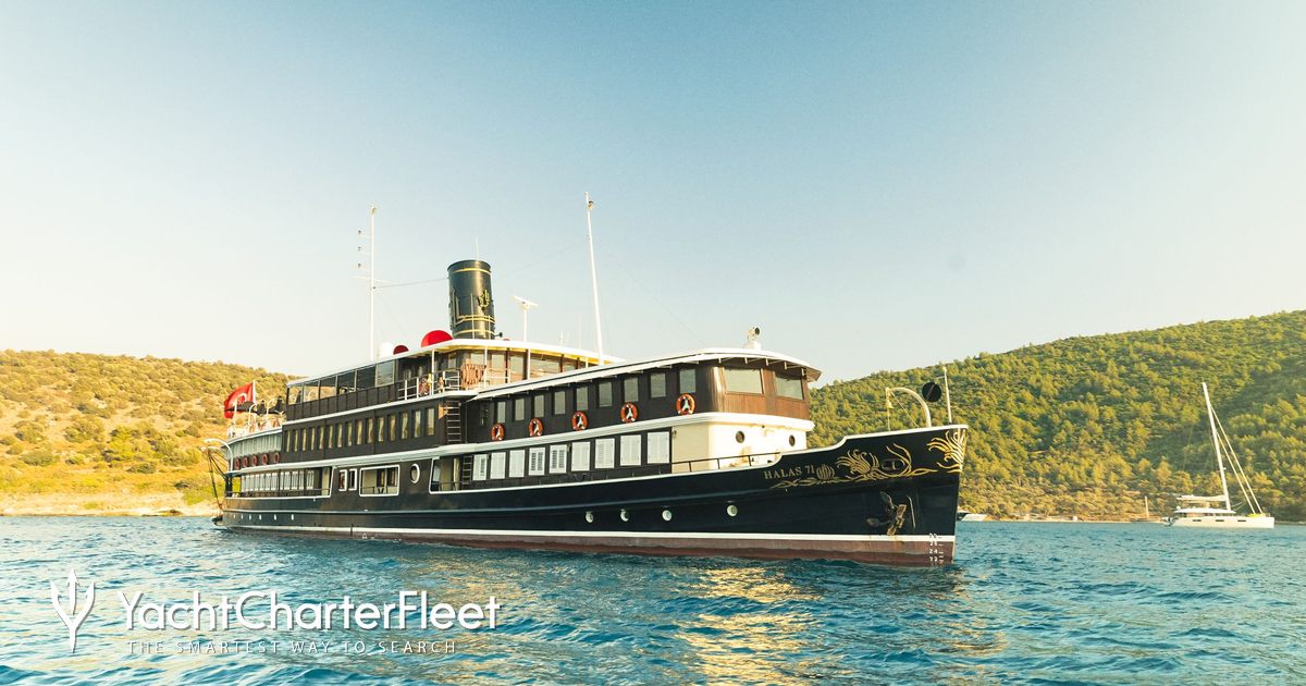 HALAS 71 yacht charter 2