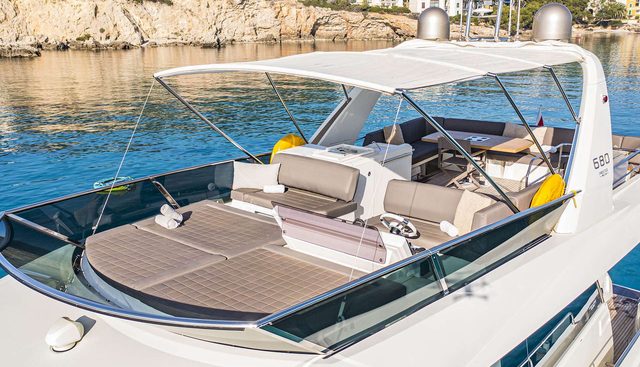 BLUE M yacht charter 3
