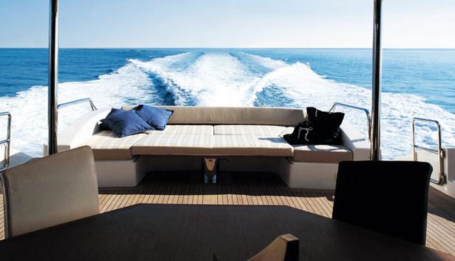 LEONARDO yacht charter 5