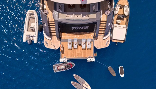 TOTEM yacht charter 5