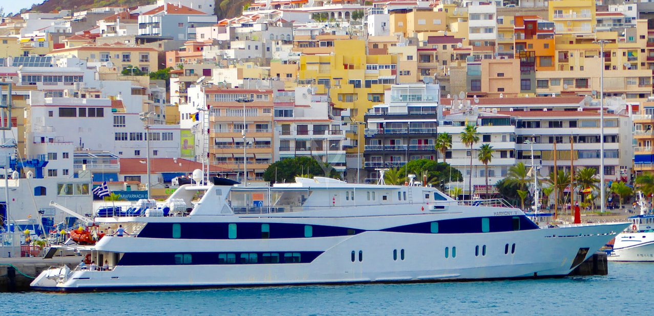 HARMONY V YACHT CHARTER yacht charter