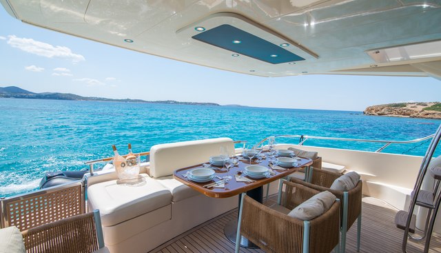 ANTAMAR II yacht charter 5