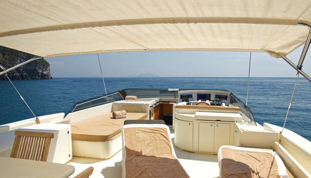 SILVIA yacht charter 4