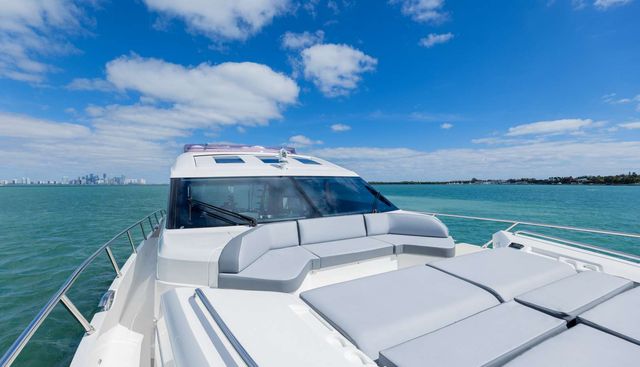 SNOWBIRD yacht charter 2