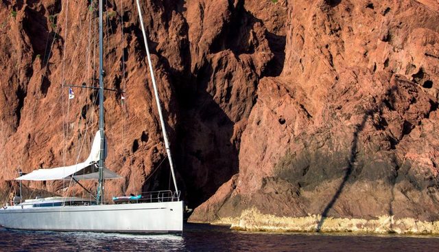 LA LOEVIE yacht charter 4