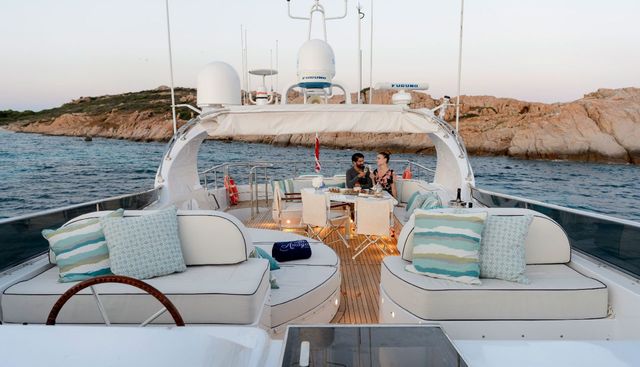AMAYA yacht charter 2