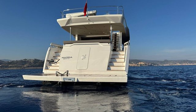 MAORIA yacht charter 5