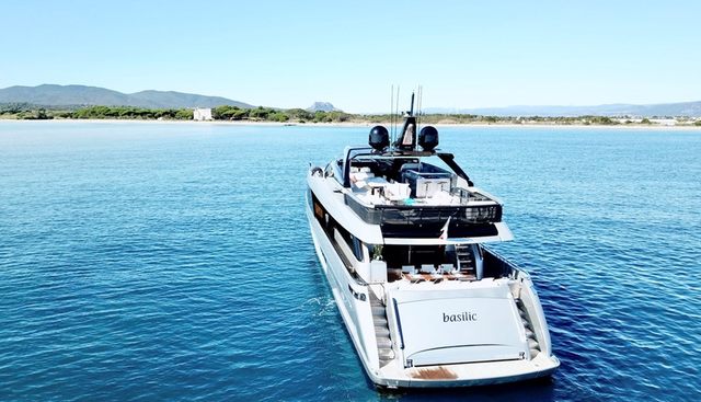 BASILIC yacht charter 5