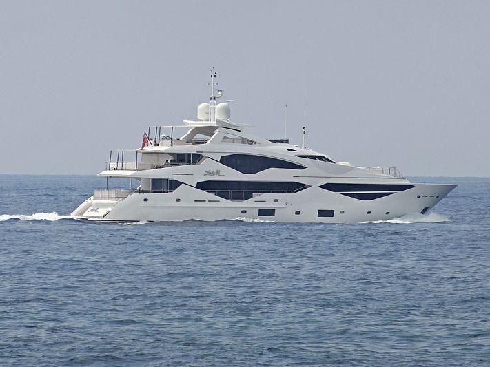 NO.9 yacht charter 4