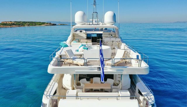 INFINITAS yacht charter 4