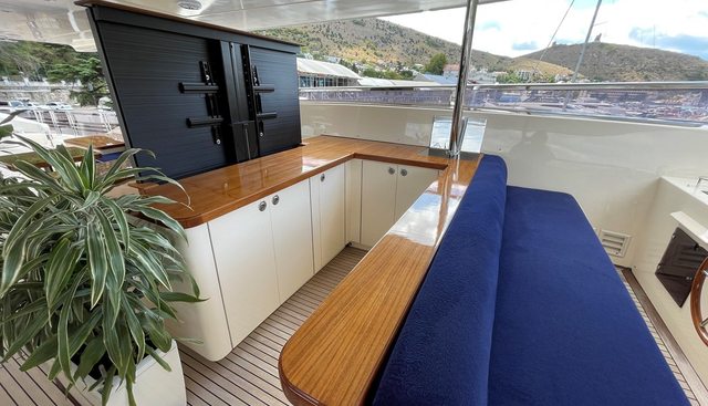 ESPRESSO yacht charter 4