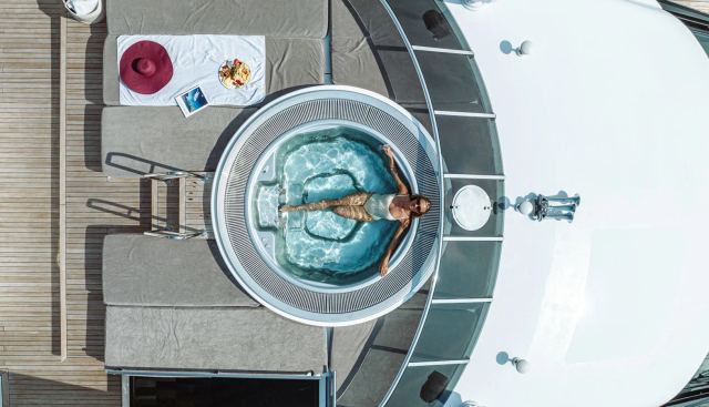 BLISS yacht charter 4