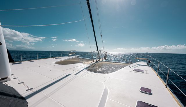 MULAN yacht charter 3