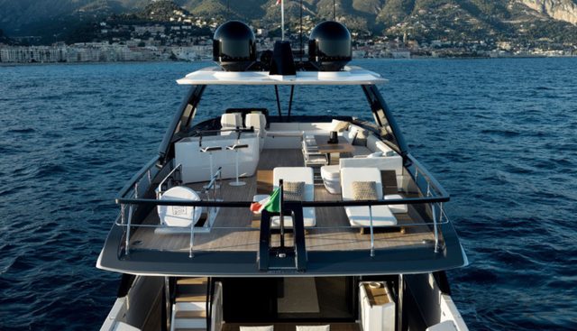 AURORE yacht charter 4
