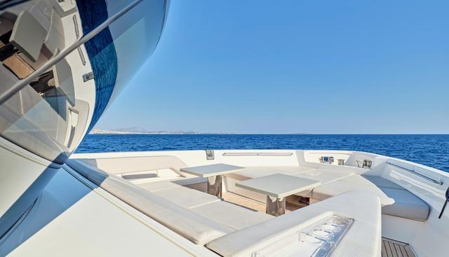 FUQUET DUET yacht charter 2