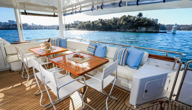 GALAXY I yacht charter 4