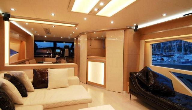 SASCHA yacht charter 4
