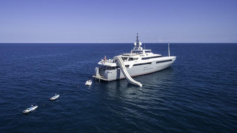 VICKY yacht charter 5