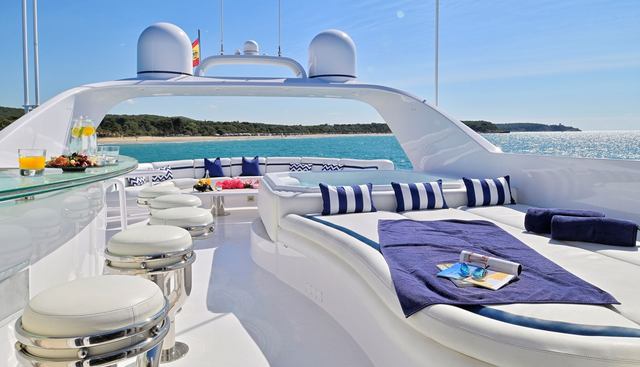 MOONRAKER yacht charter 4