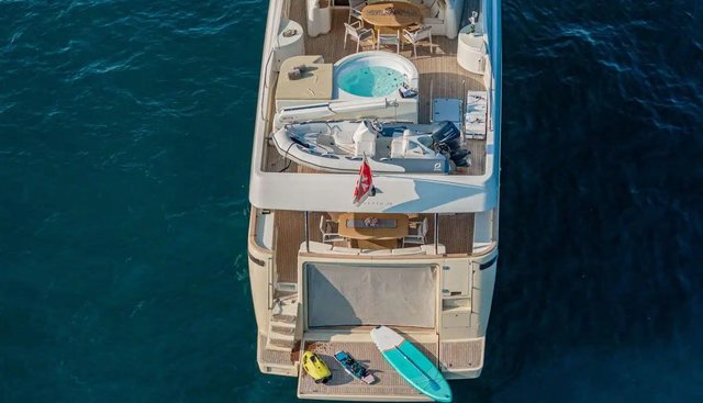 EOLIA yacht charter 5