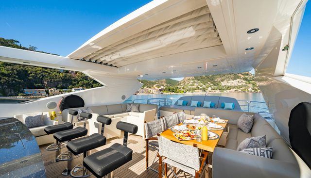 LADY VOLANTIS yacht charter 5