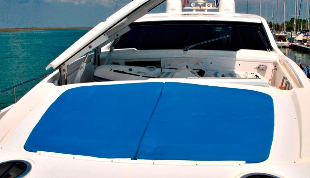 CAMY yacht charter 2