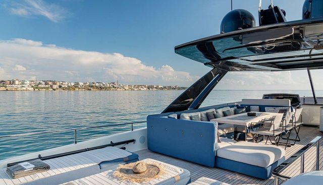YEMAJA yacht charter 3