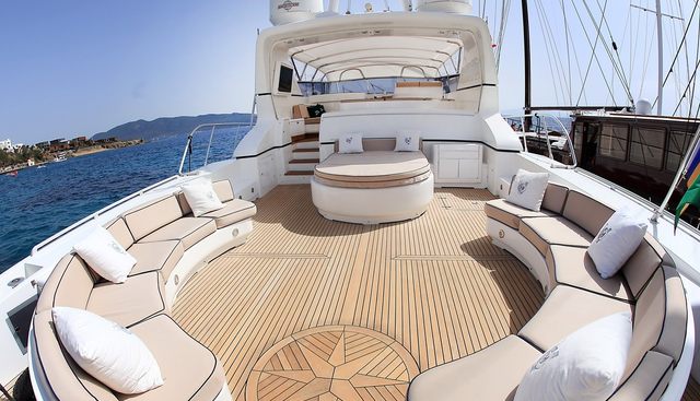 MINA II yacht charter 3