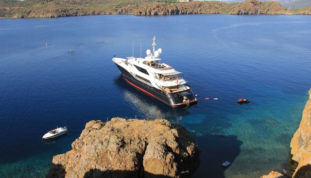 LIBERTY yacht charter 5