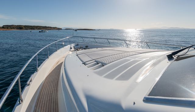 SIMPLY BRILLIANT yacht charter 3