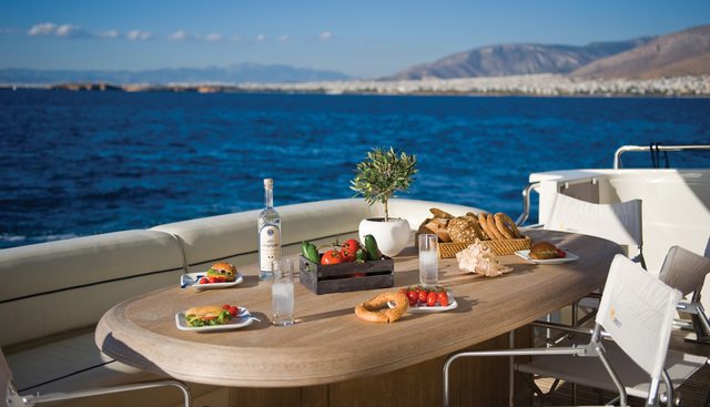DILIAS yacht charter 5