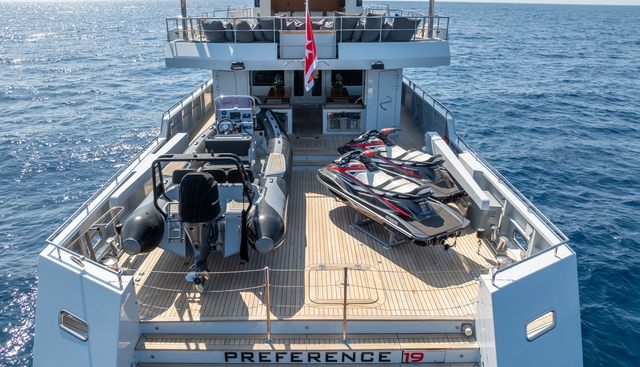 PREFERENCE 19 yacht charter 5
