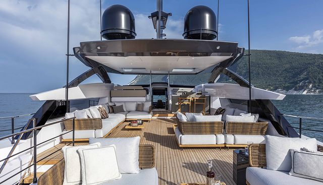 JAG'B yacht charter 4