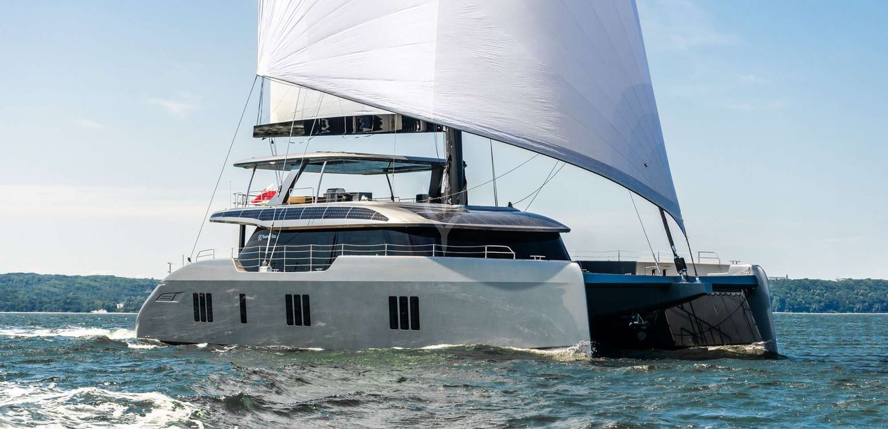 APOLLO 99 YACHT CHARTER yacht charter