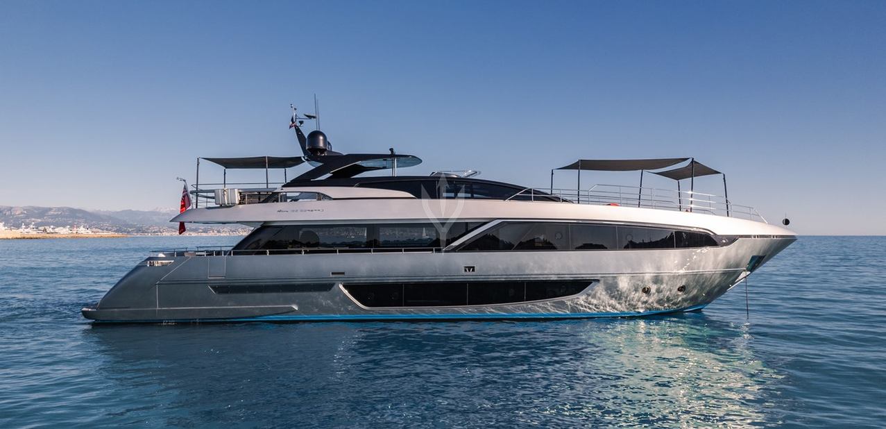HP6 YACHT CHARTER yacht charter