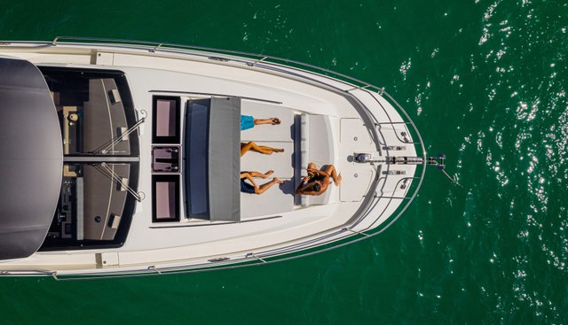 BAZINGA yacht charter 2
