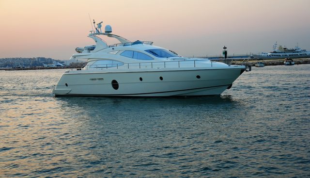 LUCIGNOLO yacht charter 5