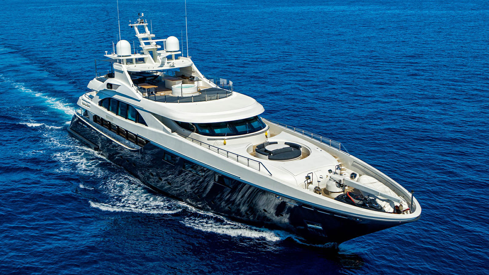 ZIA yacht charter 2