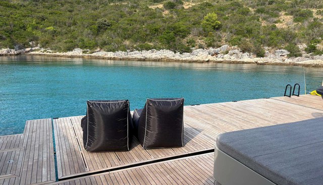 FUNKY CHOICE yacht charter 3
