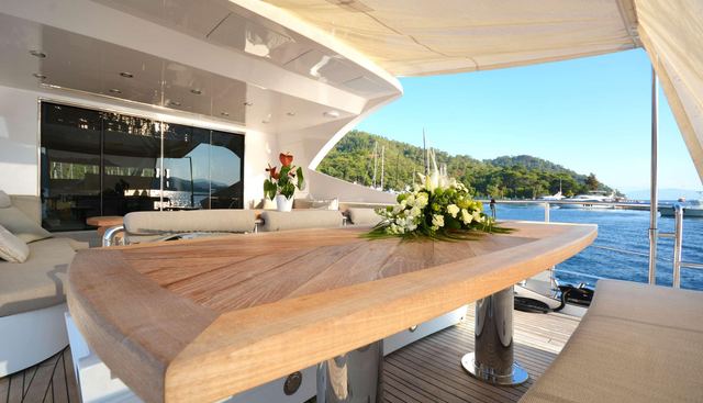 GOLDFINGER yacht charter 3