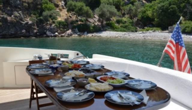 JALEO VII yacht charter 4