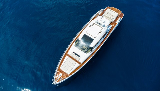 SOARIS yacht charter 2