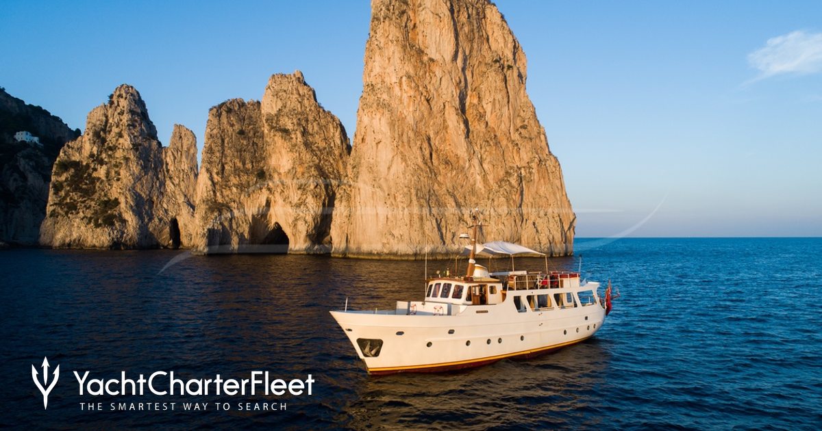 ENTRANCER yacht charter 2