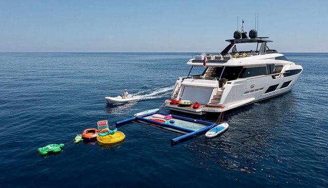 ALEGRIA II yacht charter 5