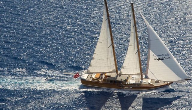 EYLUL DENIZ II yacht charter 5