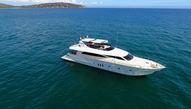 EFFE yacht charter 5