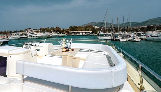 SAN DI MANGIO yacht charter 4