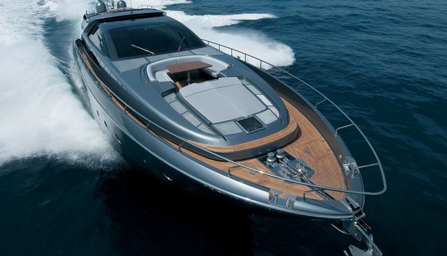 LADY F1 yacht charter 2